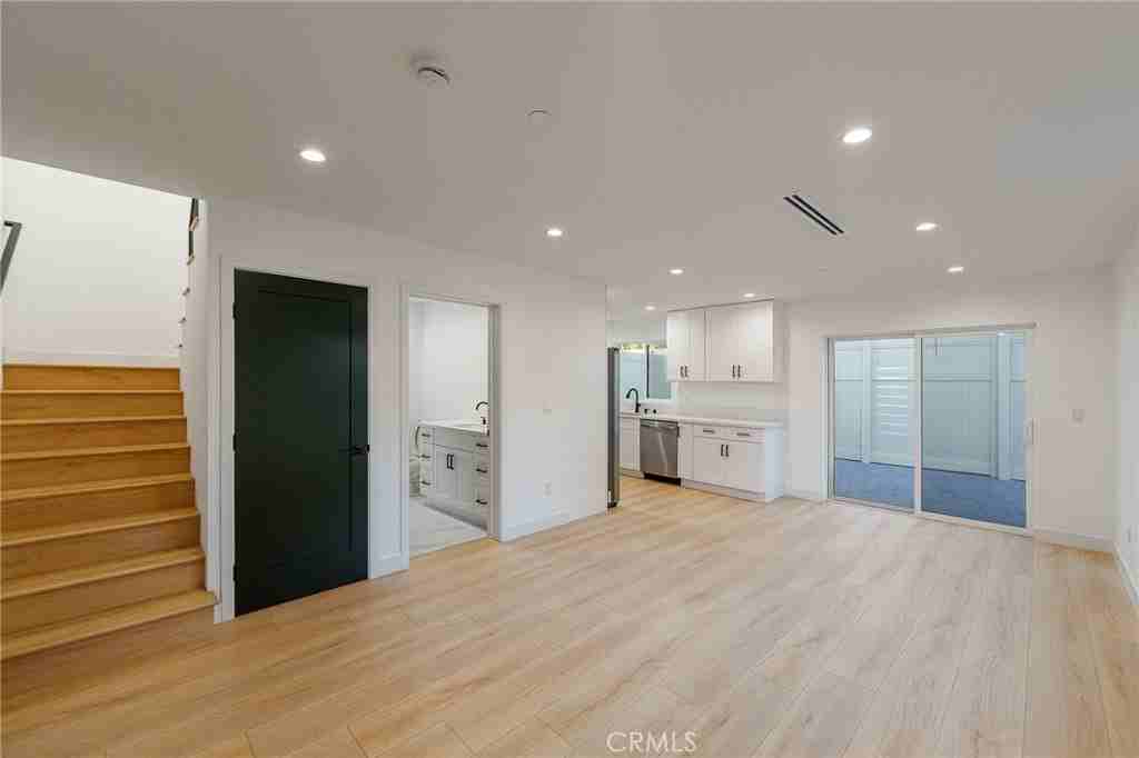 14125 Emelita 1/2 - Photo 5 of 35