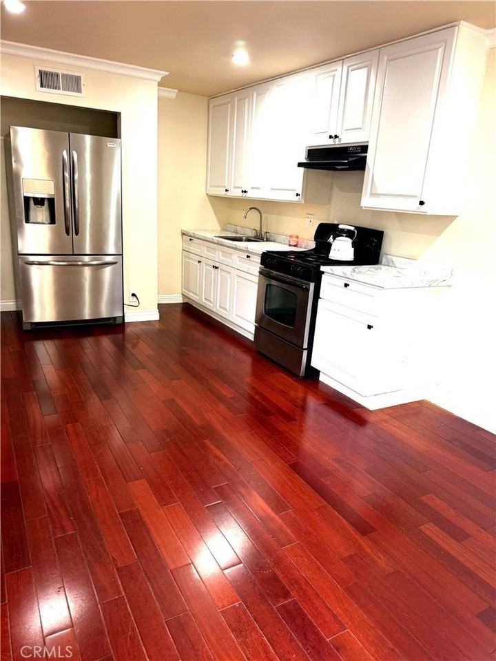 16331 Shamhart Dr - Photo 5 of 16