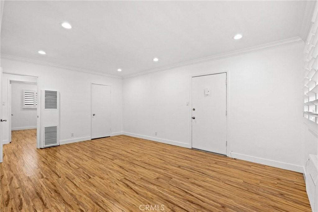 4806 Sepulveda Blvd - Photo 5 of 16