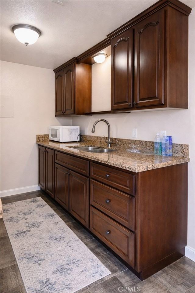 12835 10th St - Photo 3 of 11