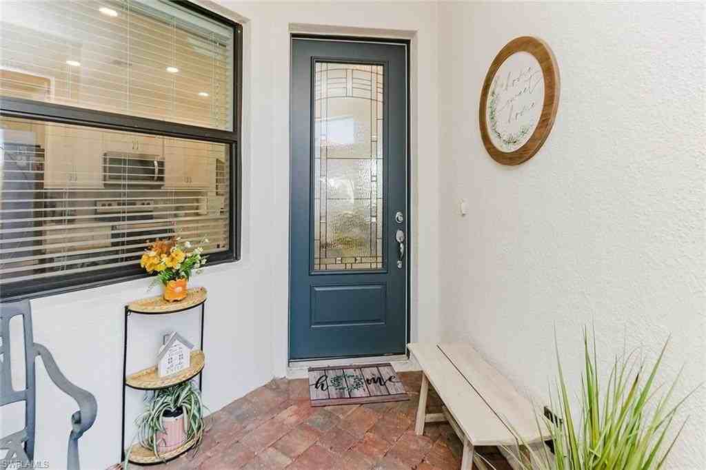 5988 Mayflower Way - Photo 4 of 47