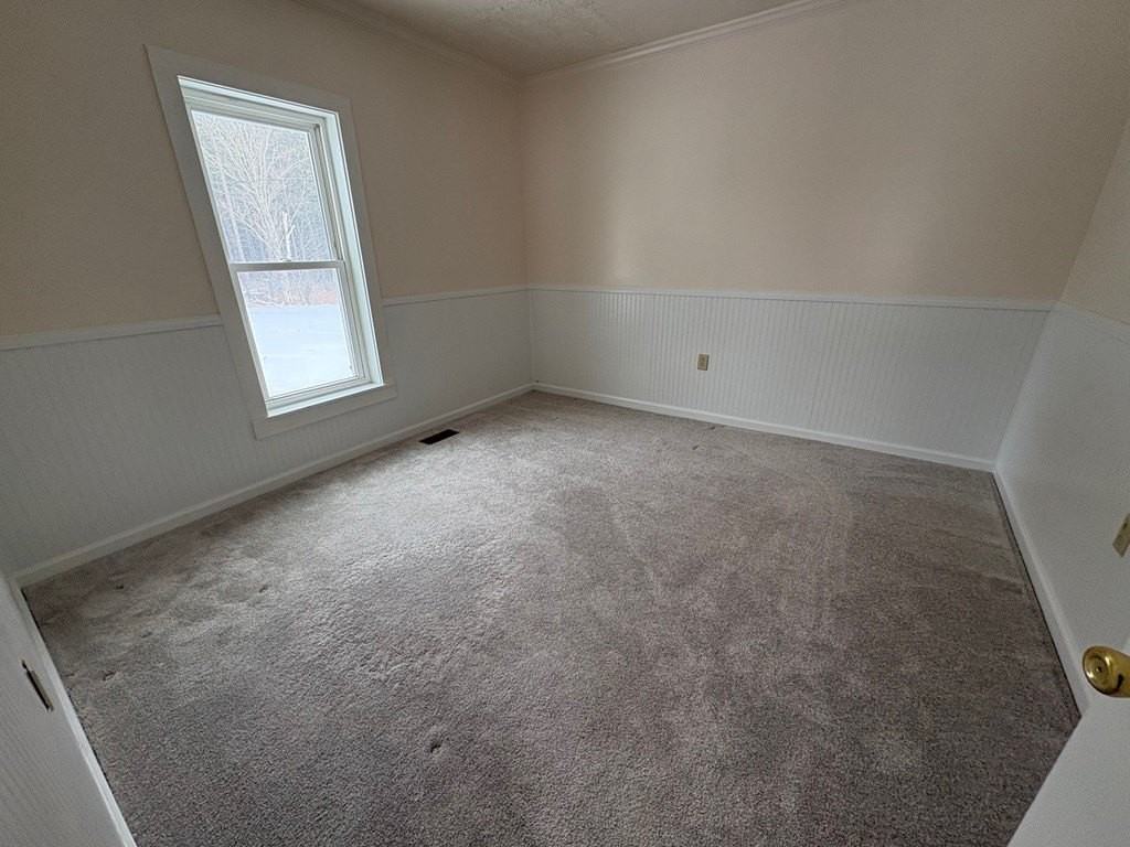 237 Tiadaghton Hill Rd - Photo 6 of 29