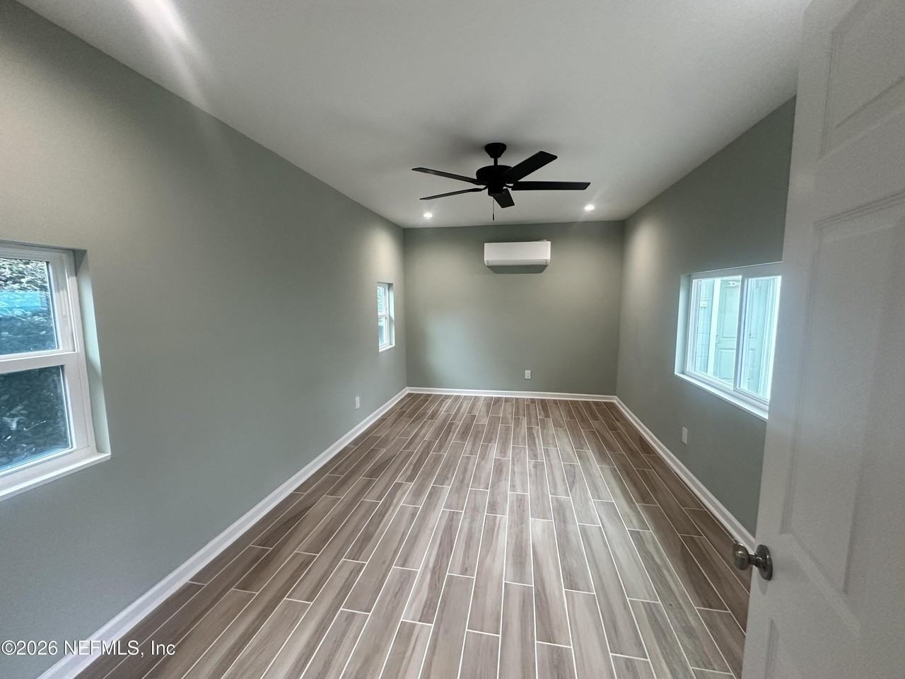 820 3rd Ave N - Photo 7 of 16