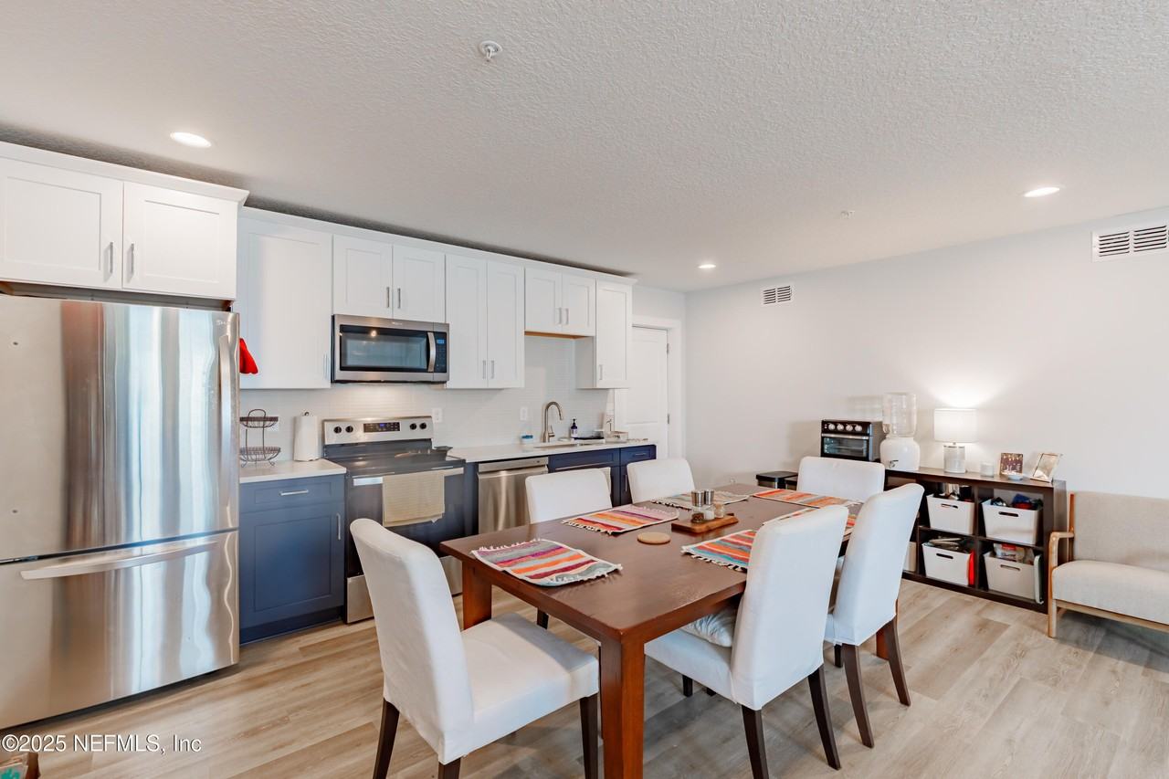 221 19th Ave N Unit A #A - Photo 7 of 25