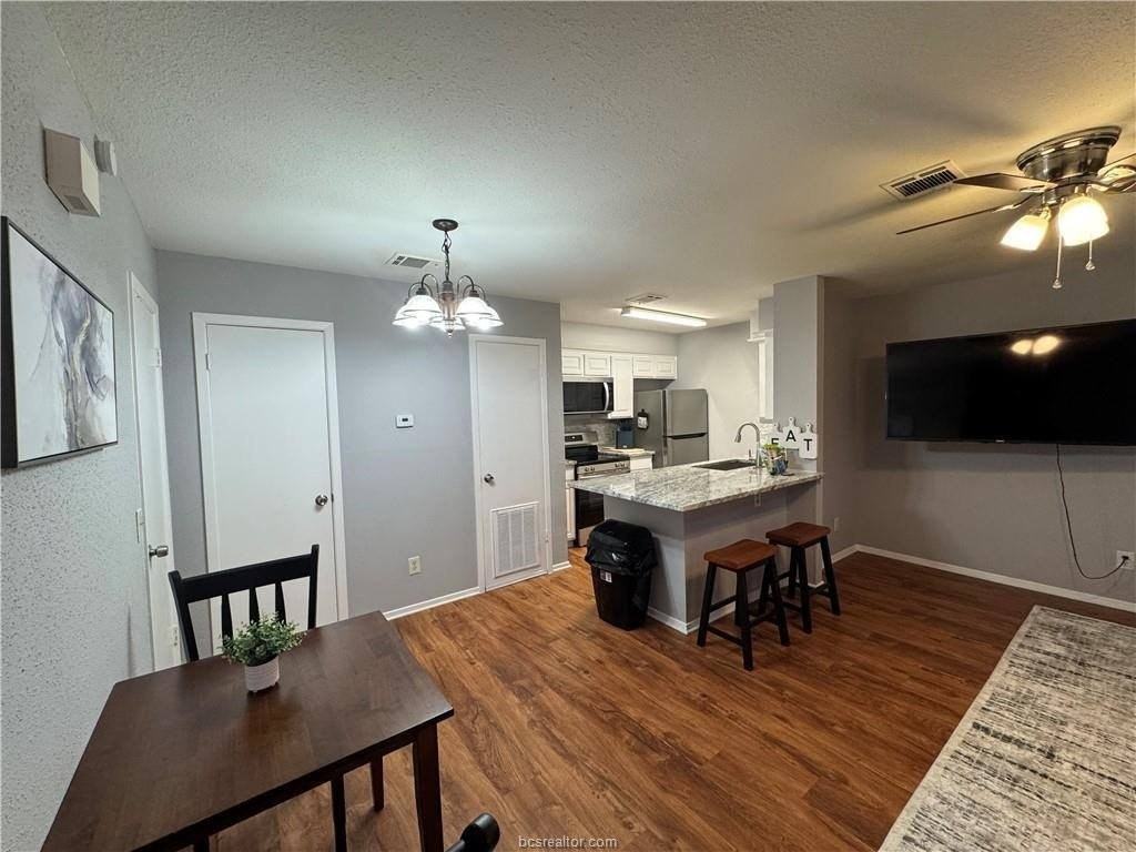 1305 W Villa Maria Rd #E104 - Photo 2 of 12