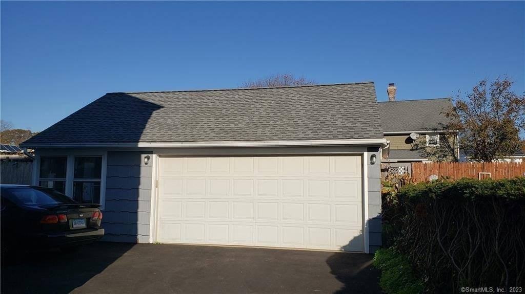 56 Hallock St #1st - Photo 3 of 14