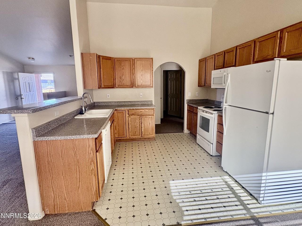 981A Julia Ln - Photo 2 of 5