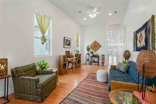 3025 2nd St - Photo 4 of 21