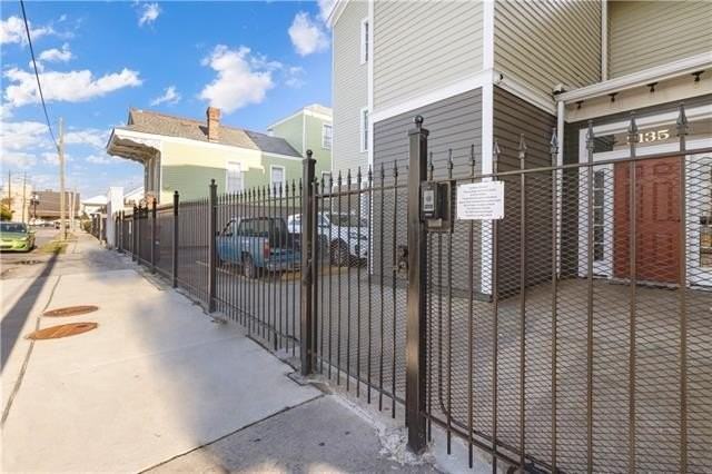 2135 2nd St - Photo 2 of 11