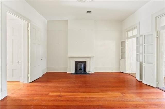 515 Saint Ann St #3 - Photo 3 of 17