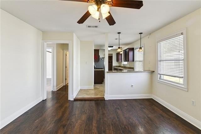 562 Lebeau St - Photo 4 of 21