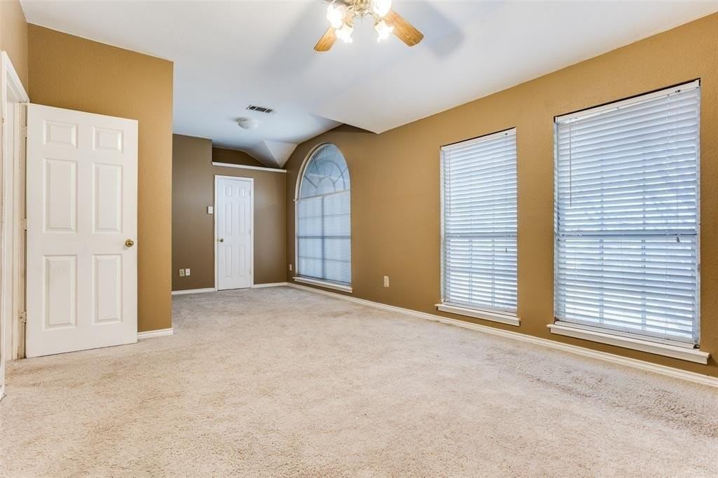 2511 Thistle Ln - Photo 7 of 12