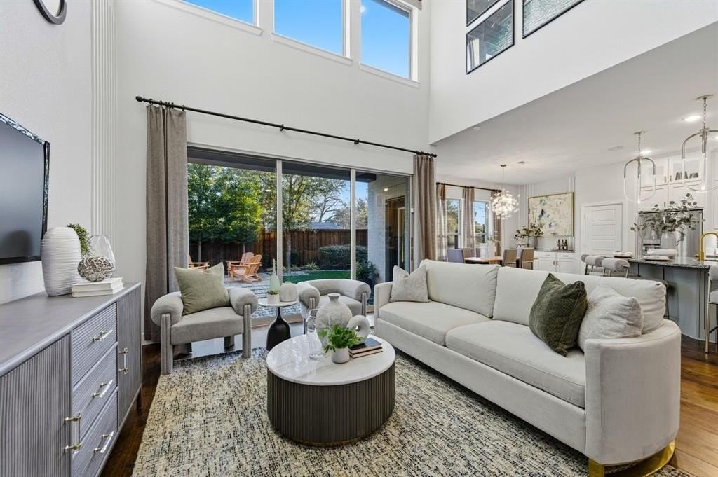 3412 Evening Petal Ln - Photo 2 of 32