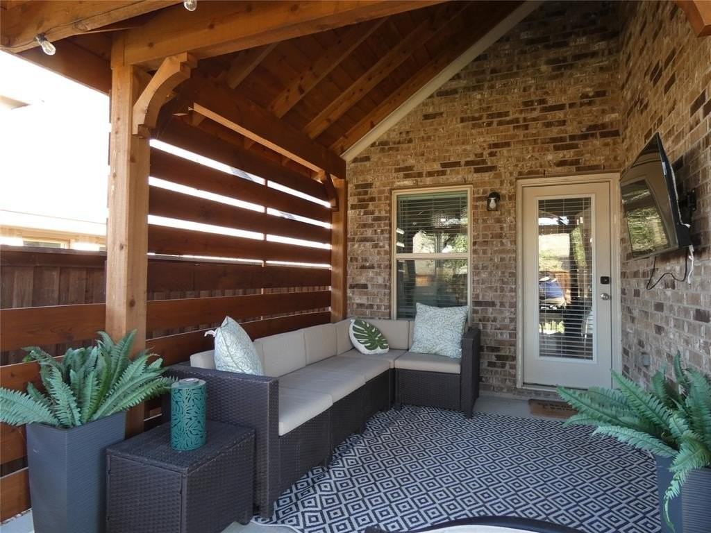 1715 Indigo Creek Ln - Photo 5 of 6