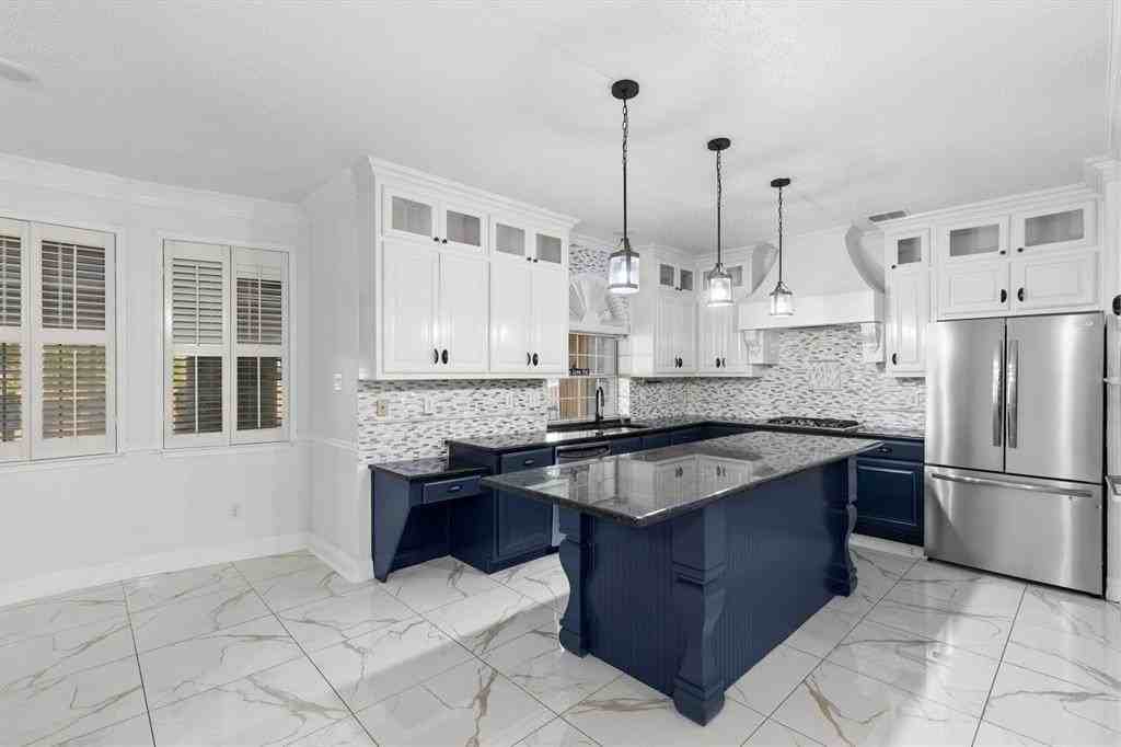 1512 Chester Dr - Photo 5 of 40