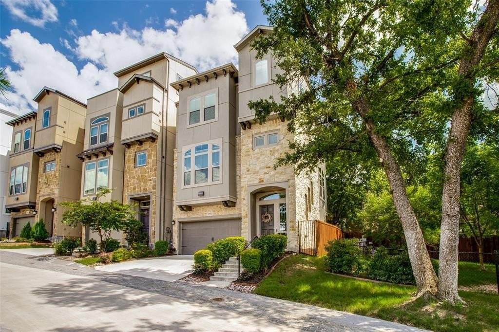 1976 Kessler Heights Ln - Photo 2 of 29