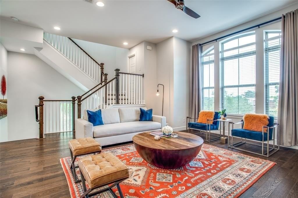 1976 Kessler Heights Ln - Photo 5 of 29