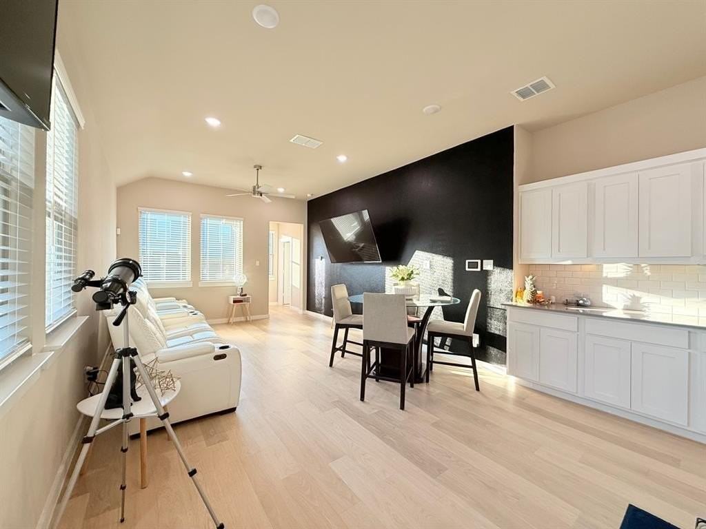 3902 White Rock Dr - Photo 7 of 24