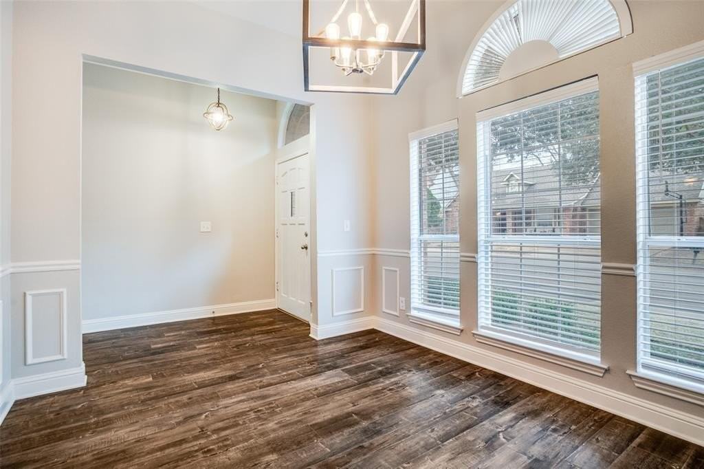 507 Glenn Ln - Photo 3 of 25