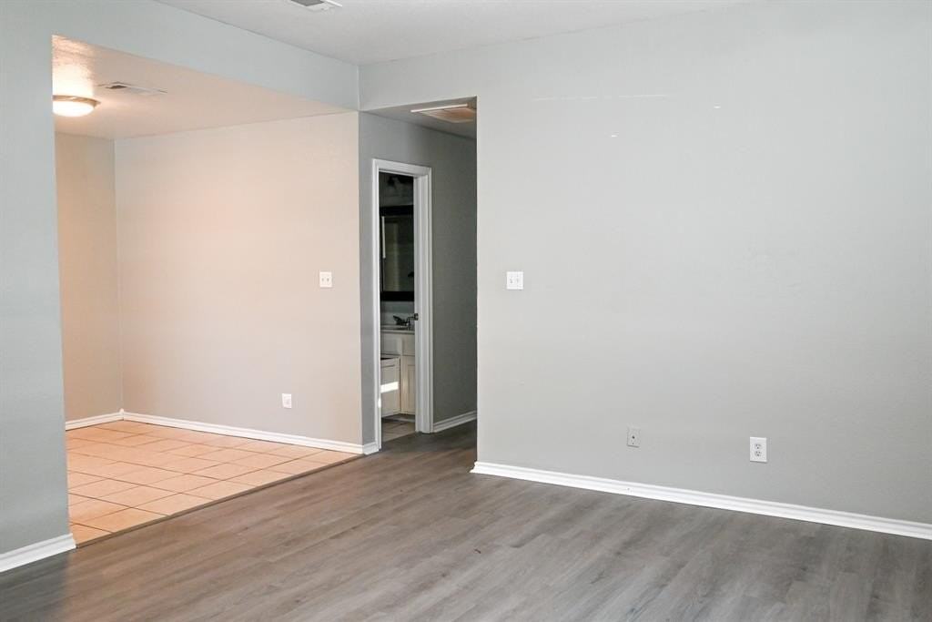 606 N Sewell Dr #A - Photo 2 of 8