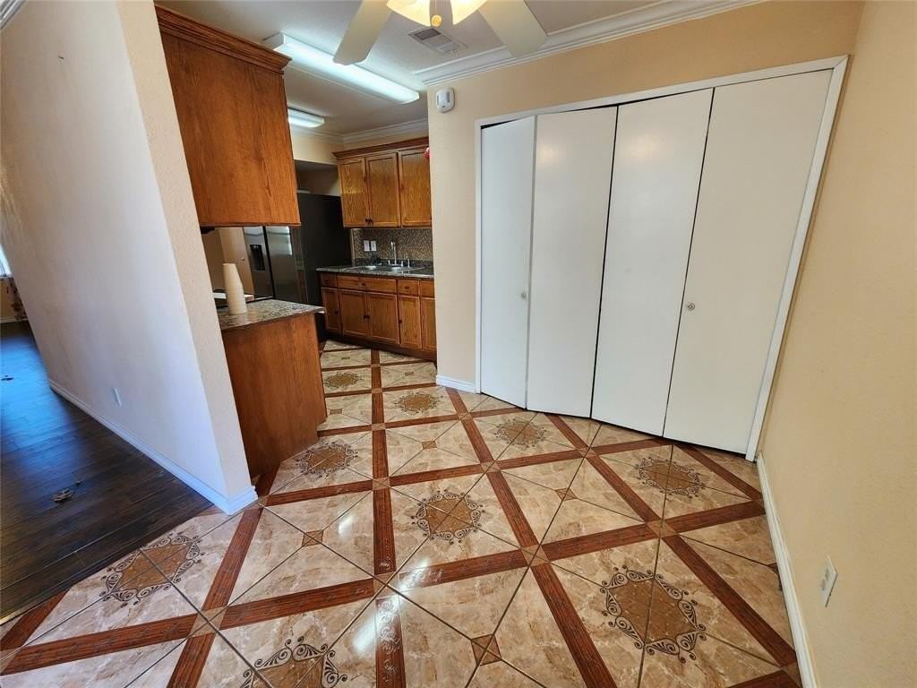 7508 Red Willow Rd - Photo 6 of 18