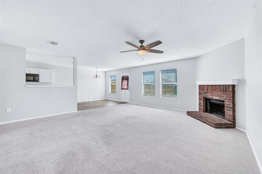 2710 Sutters Mill Way - Photo 5 of 24