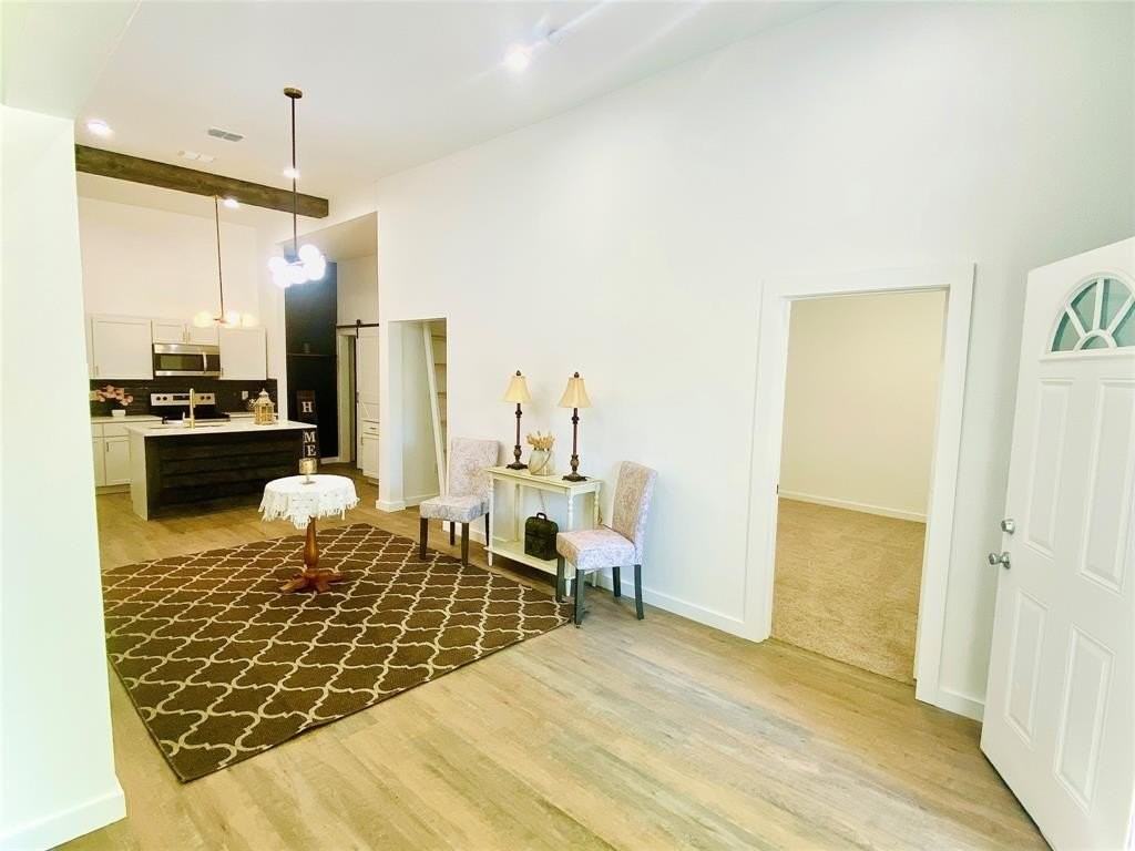 3817 Johnson St - Photo 7 of 38