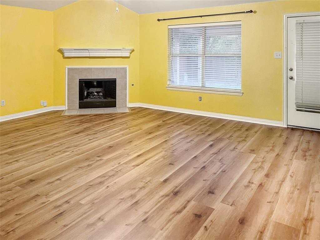 402 Calvary Dr - Photo 5 of 21