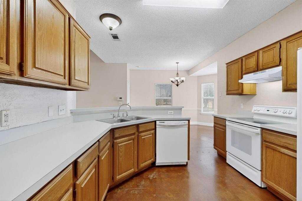 4313 Haverhill Ln - Photo 6 of 37