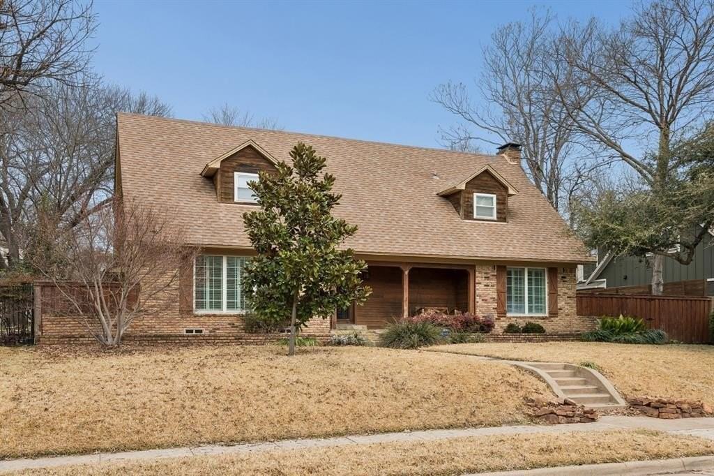 9321 Springwater Dr - Photo 3 of 31