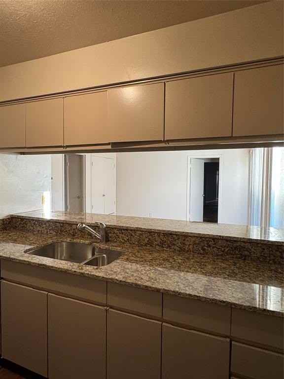 13422 Blossomheath Ln - Photo 5 of 24