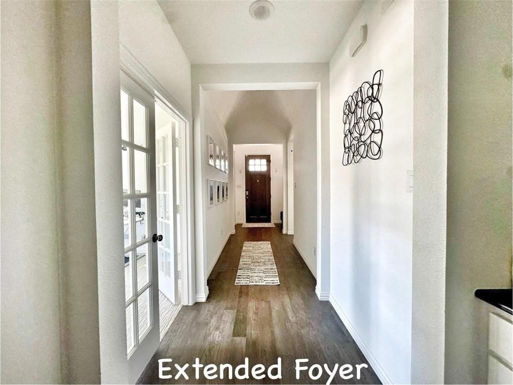 14065 Falcon Ranch Dr - Photo 3 of 24