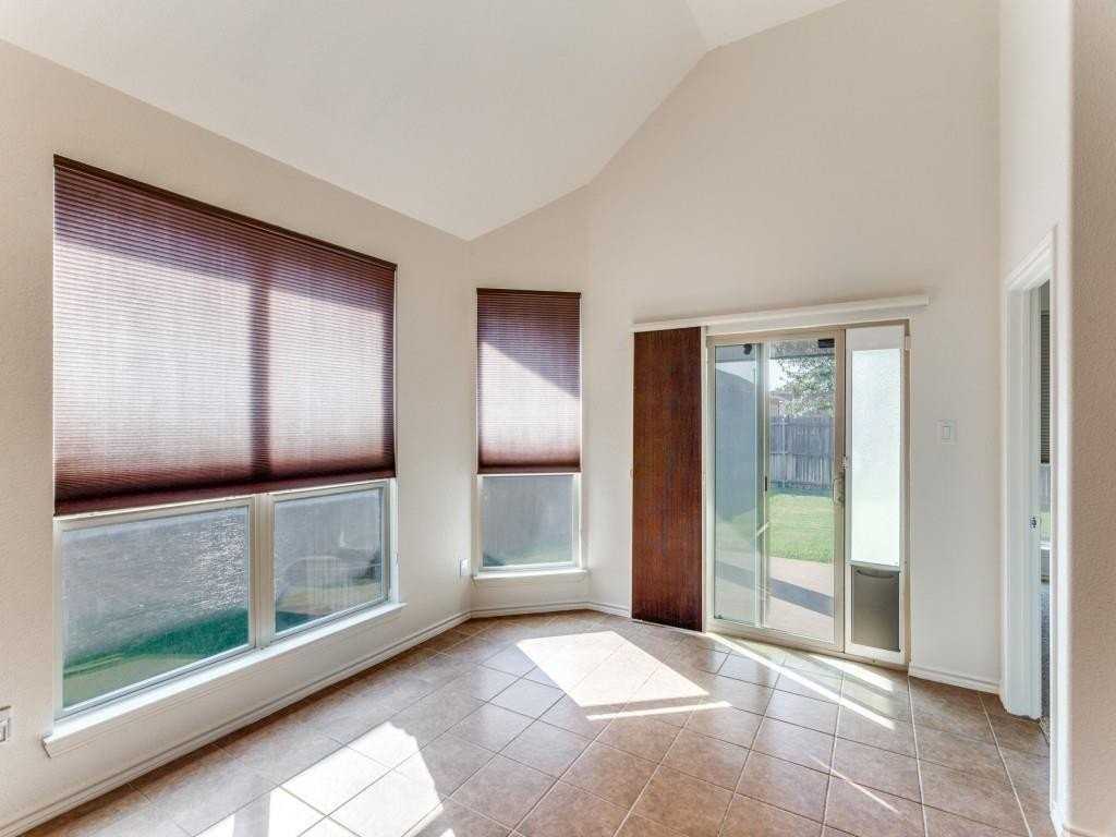 2213 Laurel Forest Dr - Photo 5 of 12