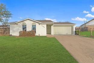 1100 Brush Creek Dr - Photo 1 of 1