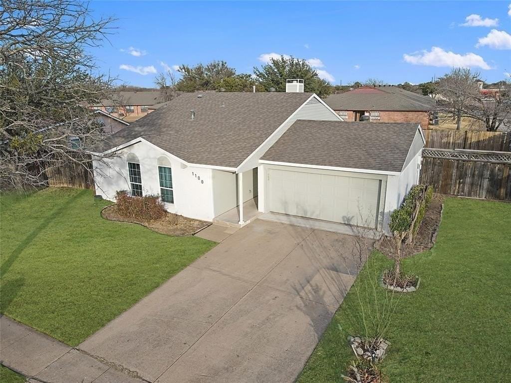 1100 Brush Creek Dr - Photo 2 of 27