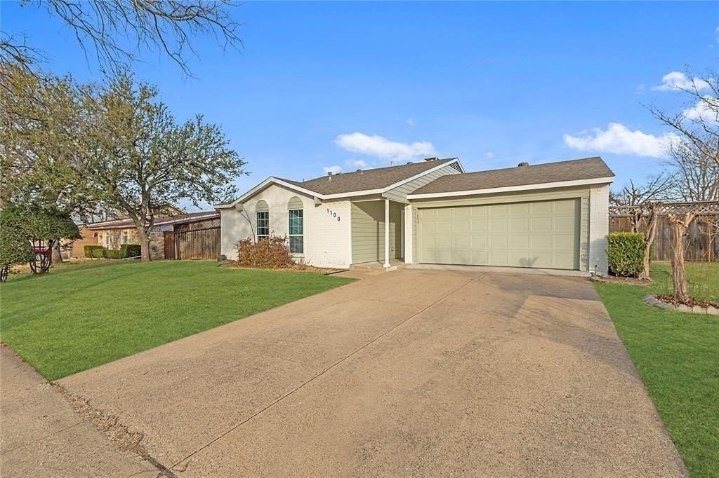 1100 Brush Creek Dr - Photo 3 of 27