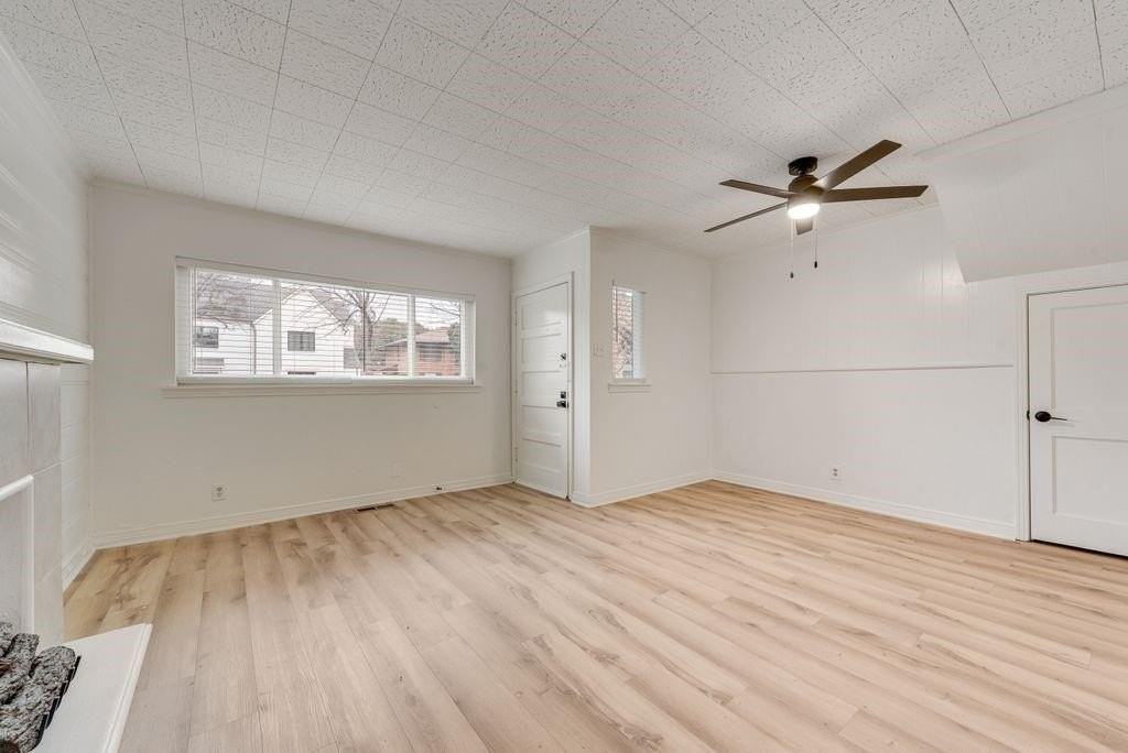 3728 W Beverly Dr - Photo 5 of 20