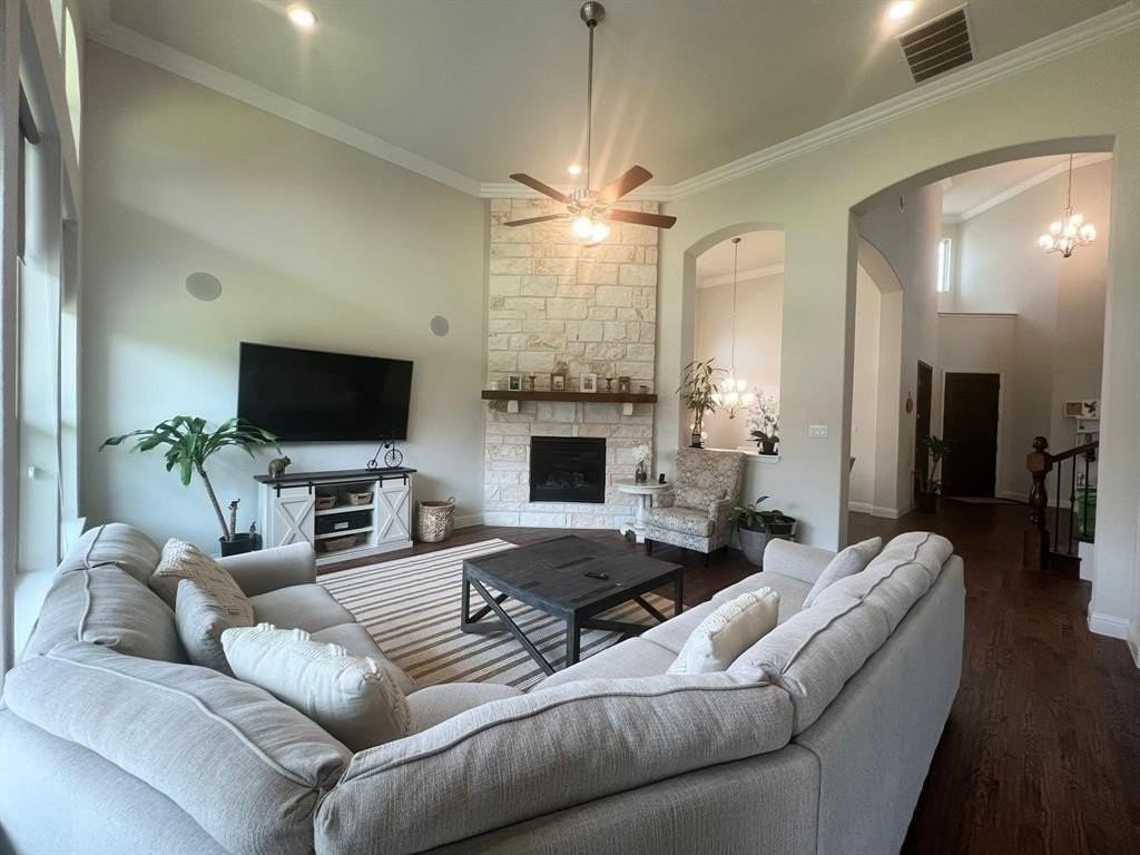 10505 Wintergreen Dr - Photo 6 of 25