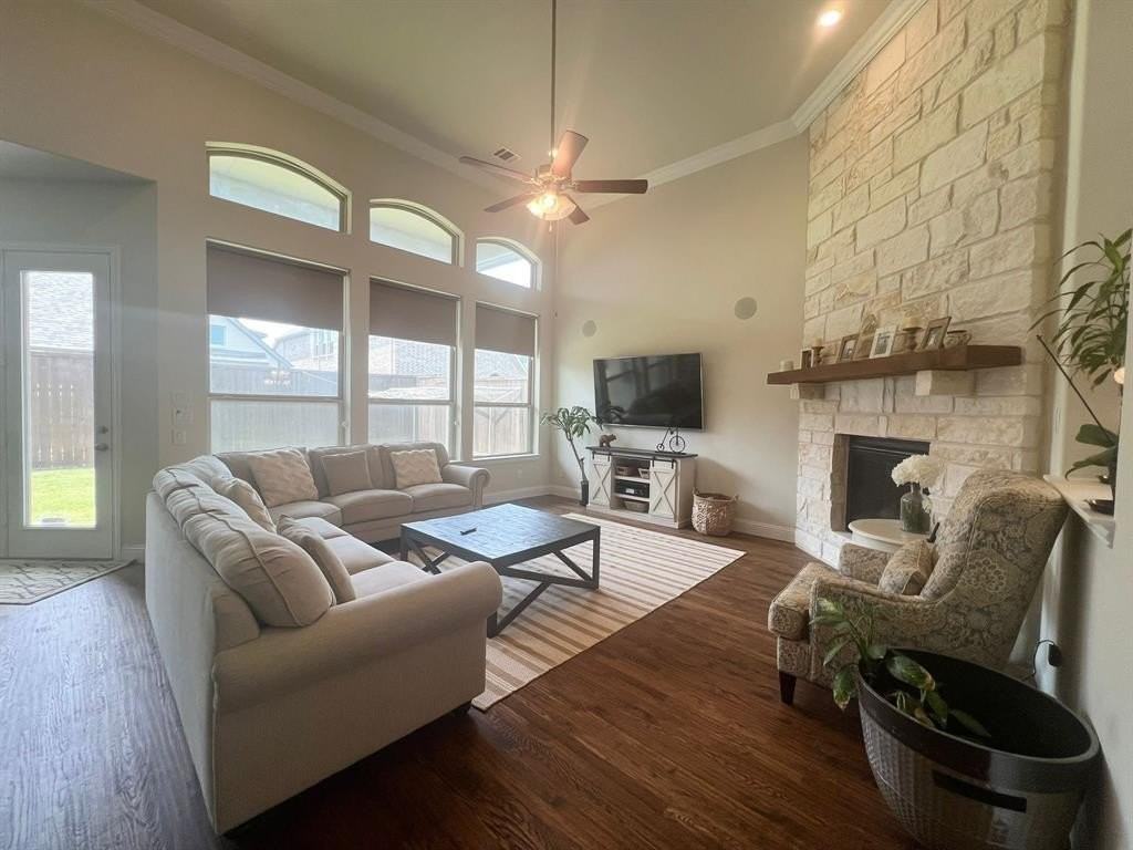 10505 Wintergreen Dr - Photo 7 of 25