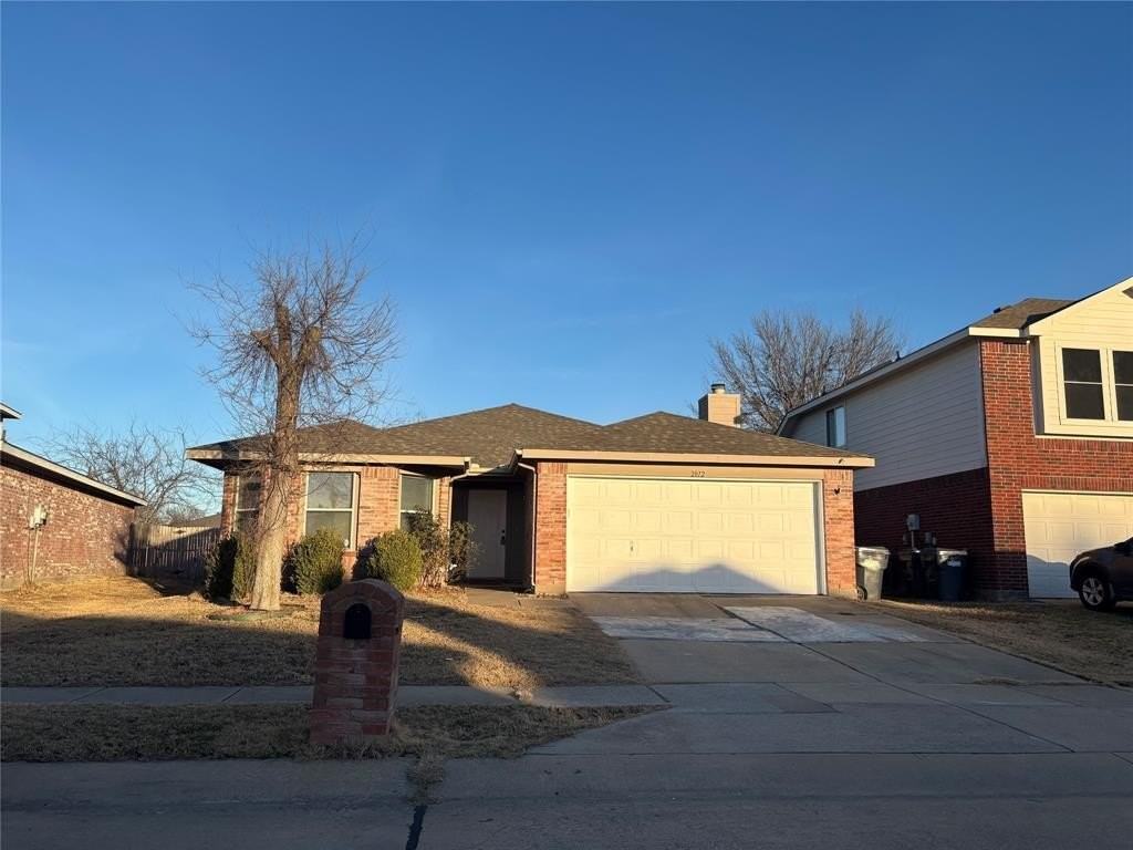 2812 Morningside Dr - Photo 2 of 23