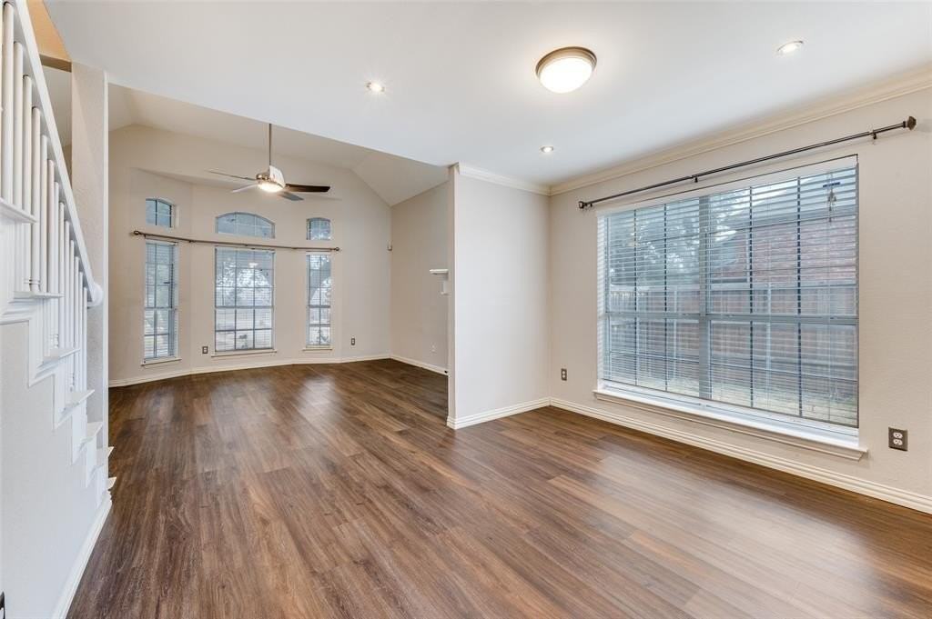 3141 Riverside Dr - Photo 5 of 25