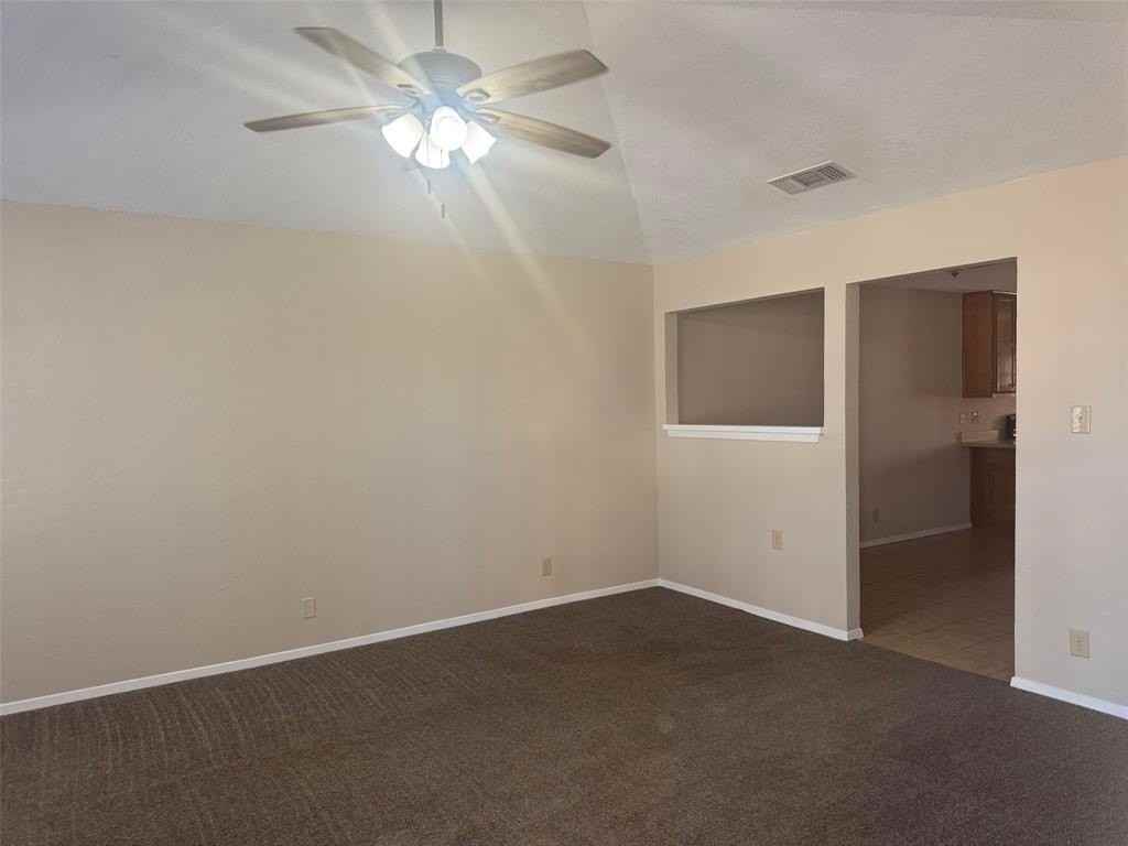 1002 Harbor Lakes Dr - Photo 3 of 36