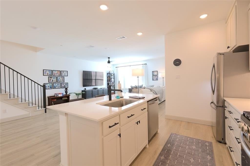 8523 Mint Mews - Photo 6 of 33