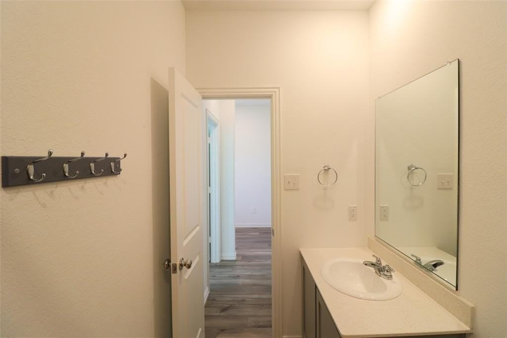 6812 Waterhill Ln - Photo 6 of 30