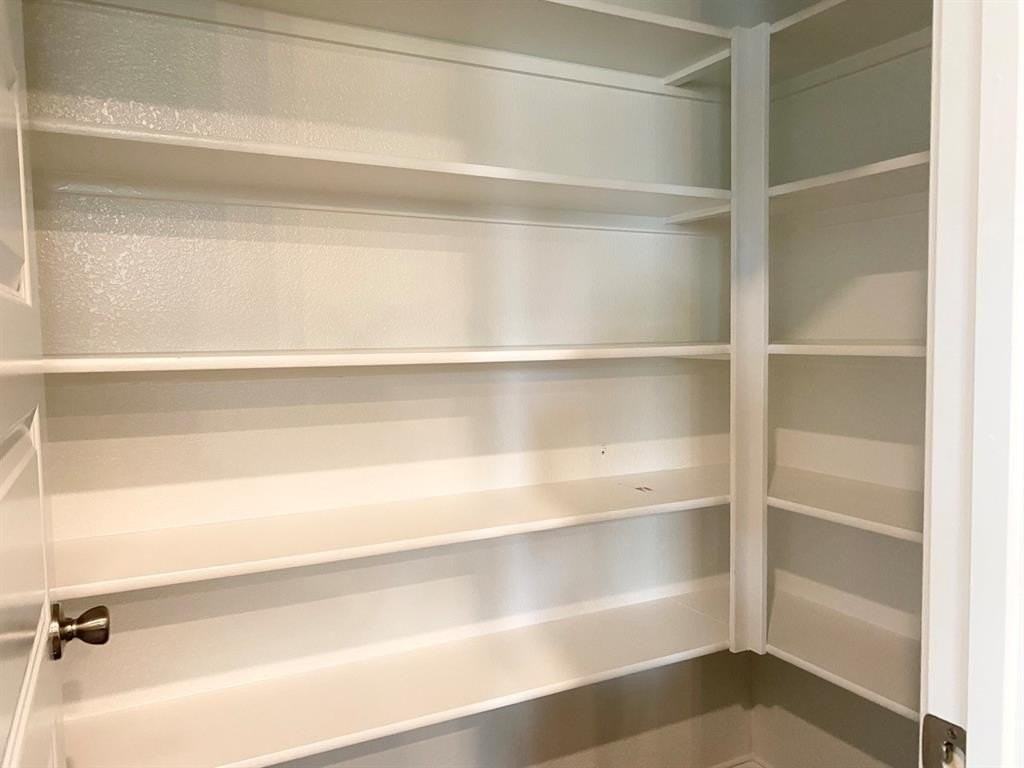 816 Brock Dr - Photo 7 of 14