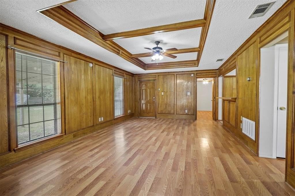 219 E Pritchard #219 - Photo 3 of 14