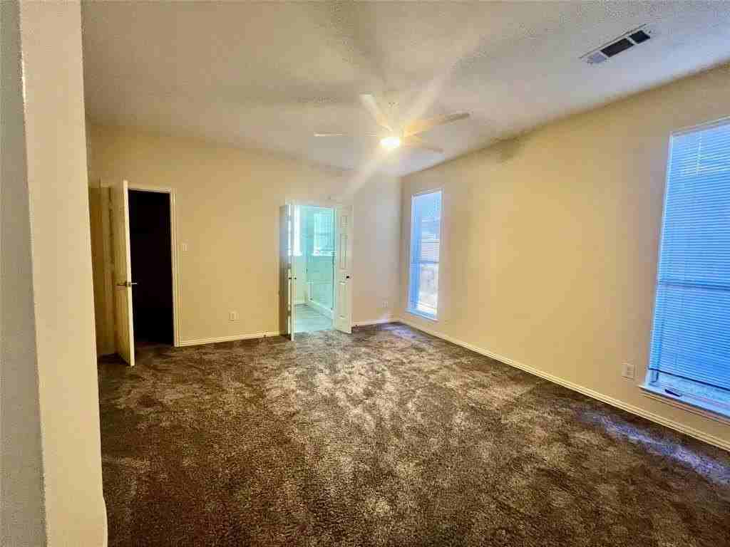 1316 Marchant Pl - Photo 6 of 15