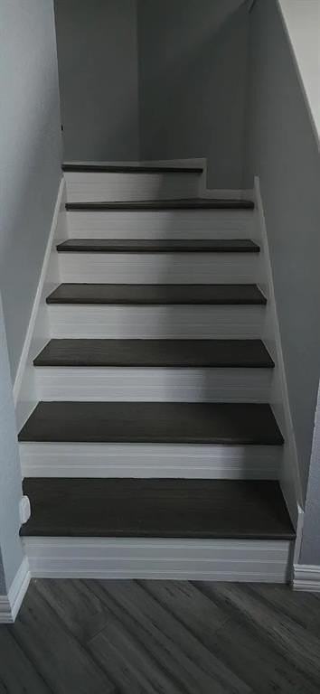 8721 Greenwood Trl - Photo 4 of 7