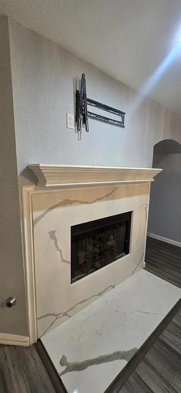 8721 Greenwood Trl - Photo 5 of 7