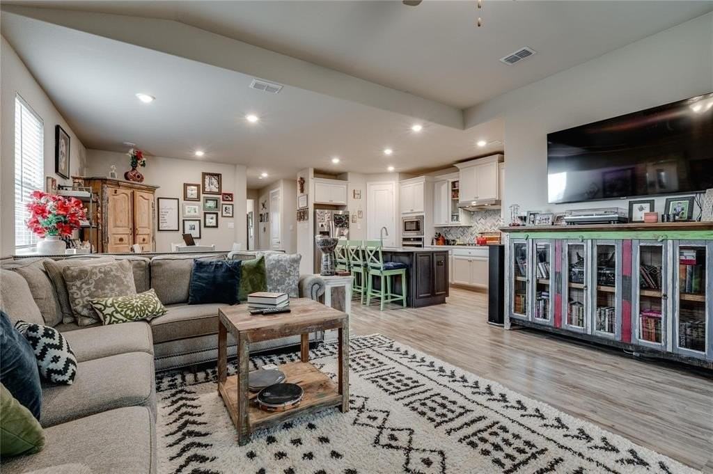 4800 Tahoe Trl - Photo 5 of 21